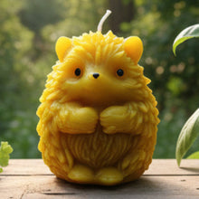 Load image into Gallery viewer, Happy Hedgehog Bees Wax Candle